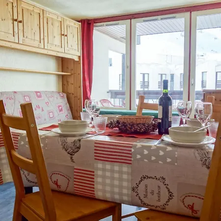 Daire Le Prariond - Val Claret-6 By Interhome Tignes